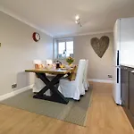 2 Bed In G0096 Little Ouseburn