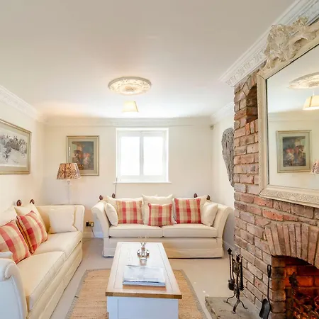 2 Bed In G0096 Holiday home *