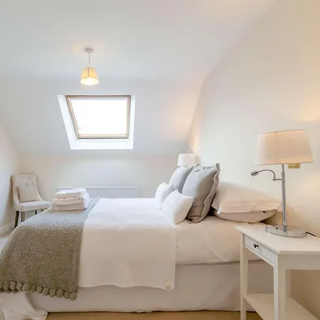 Holiday home 2 Bed In G0096 *